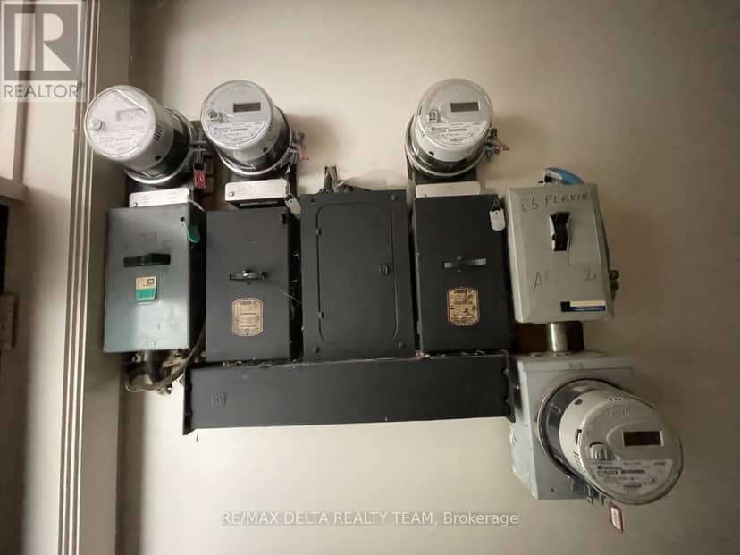 27 Perkins Street — photo 17 of 28