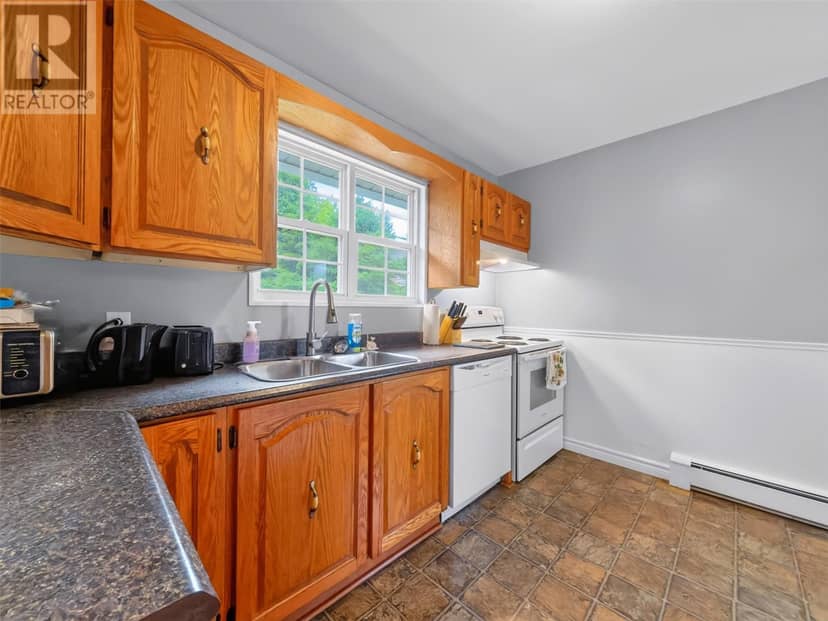 27 Valley Road — photo 14 of 28