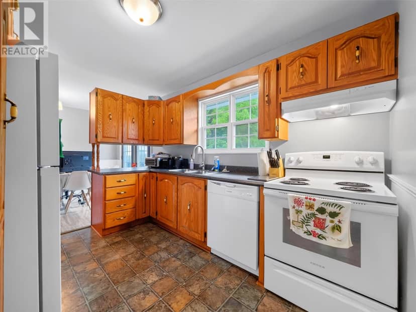 27 Valley Road — photo 15 of 28