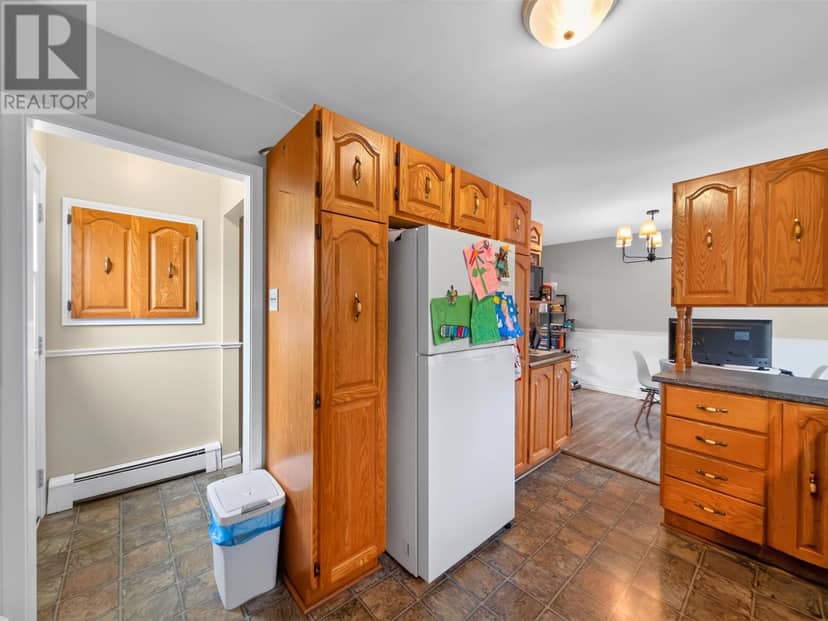 27 Valley Road — photo 16 of 28