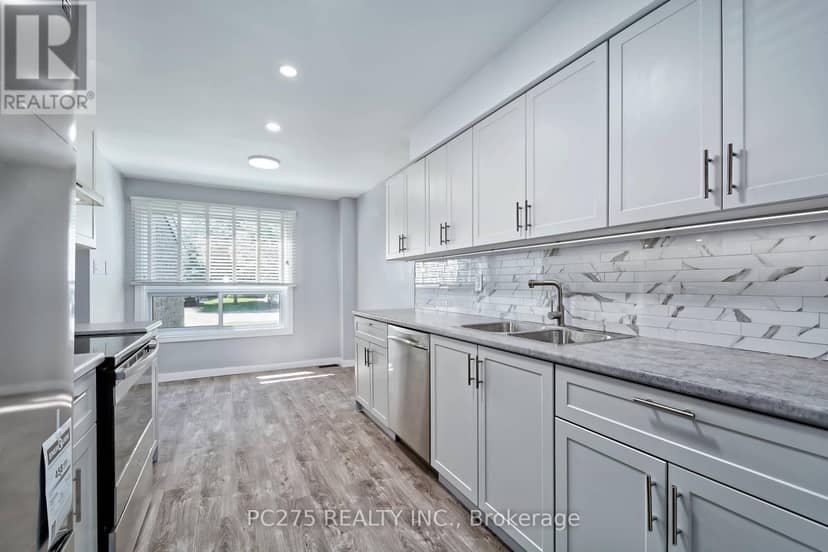 5 - 1460 Limberlost Road — photo 11 of 32