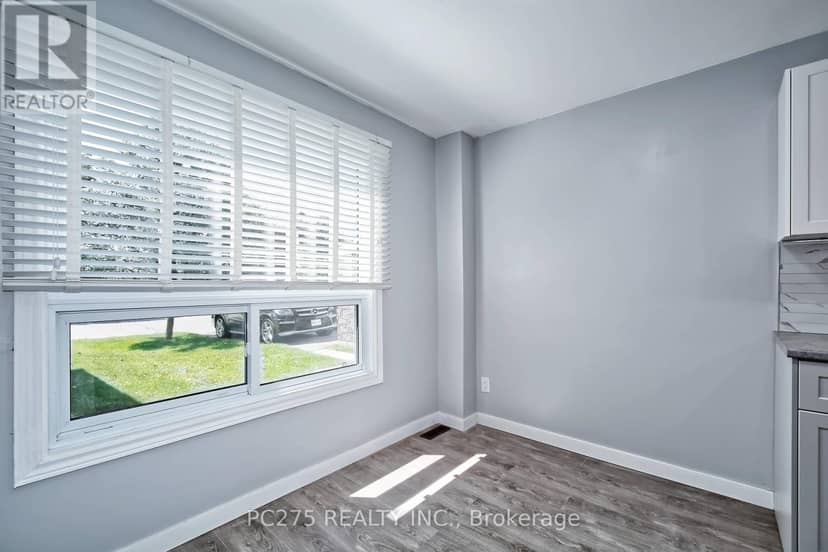 5 - 1460 Limberlost Road — photo 13 of 32