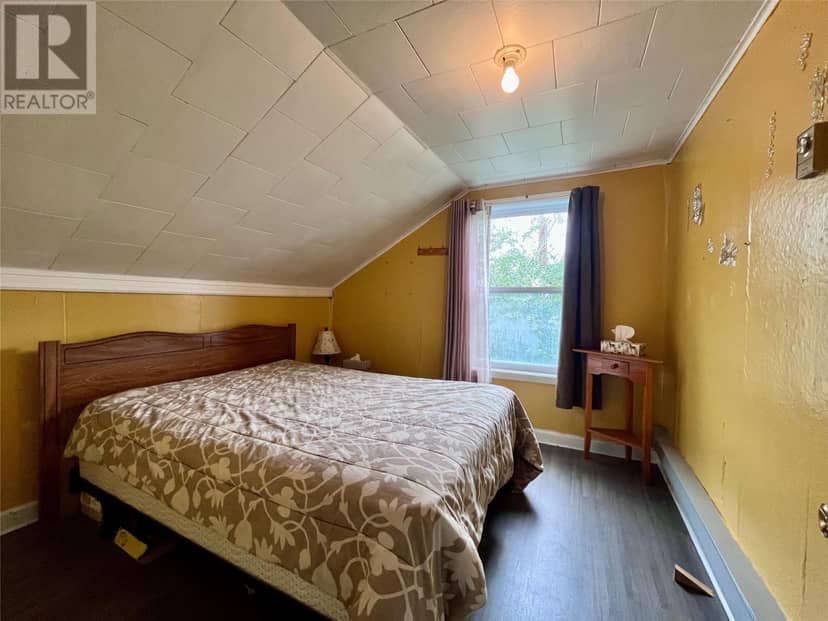 35 Eldon Street — photo 21 of 23