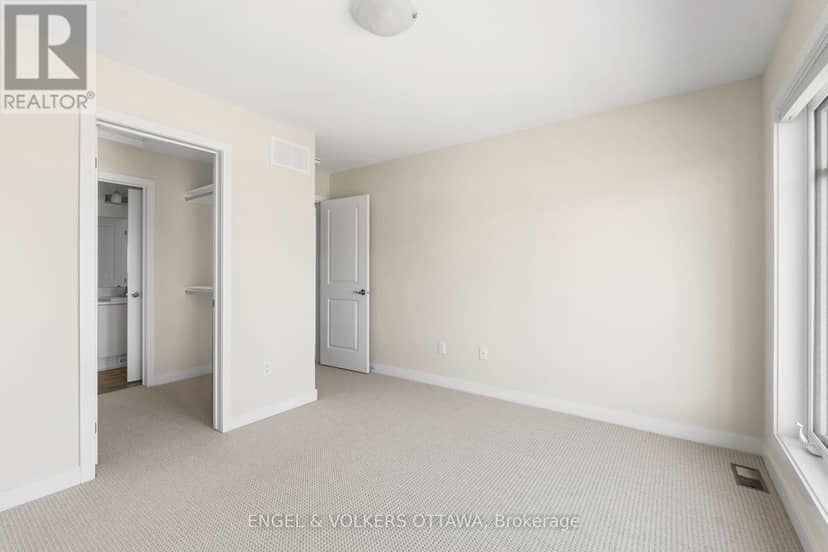 631 Corporal Private — photo 24 of 30