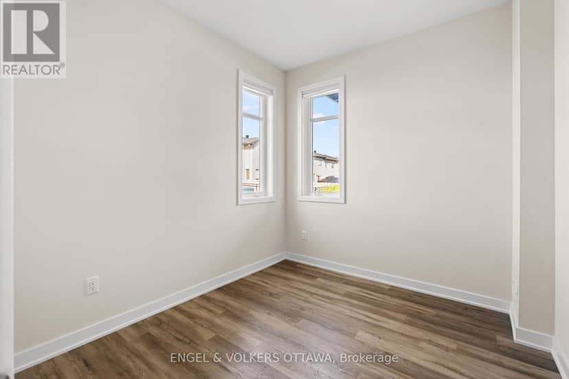 631 Corporal Private — photo 4 of 30