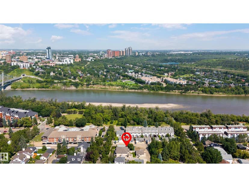 9745 94 ST NW, Edmonton, photo 3