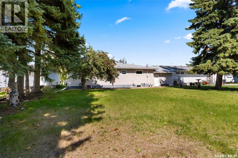 433 9th AVENUE W — photo 26 of 28