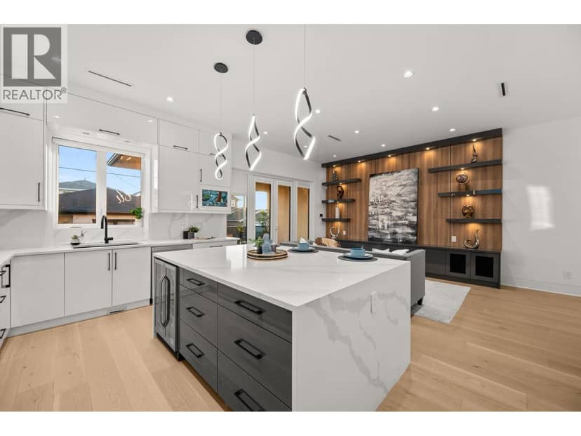 4346 PENDER STREET, Burnaby