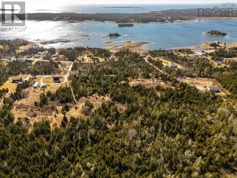 Lot Highway 3 — photo 1 of 2