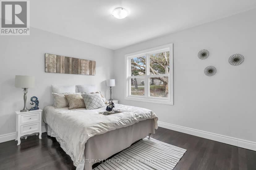 53 Wilstead Drive — photo 11 of 32