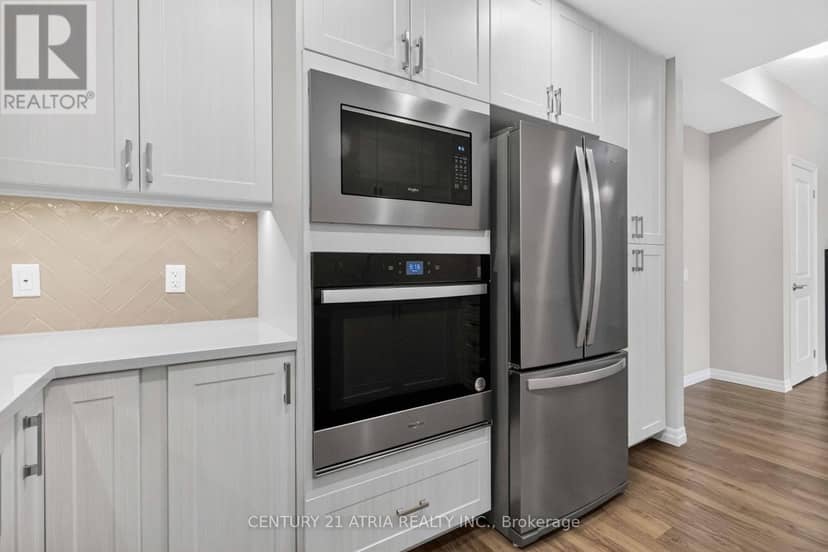 306 - 460 William Graham Drive — photo 13 of 40