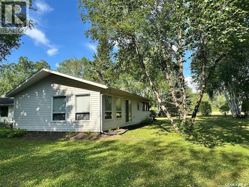 24 Ruby CRESCENT — photo 1 of 21