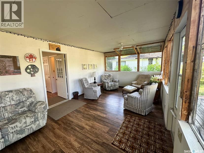 24 Ruby CRESCENT — photo 11 of 21