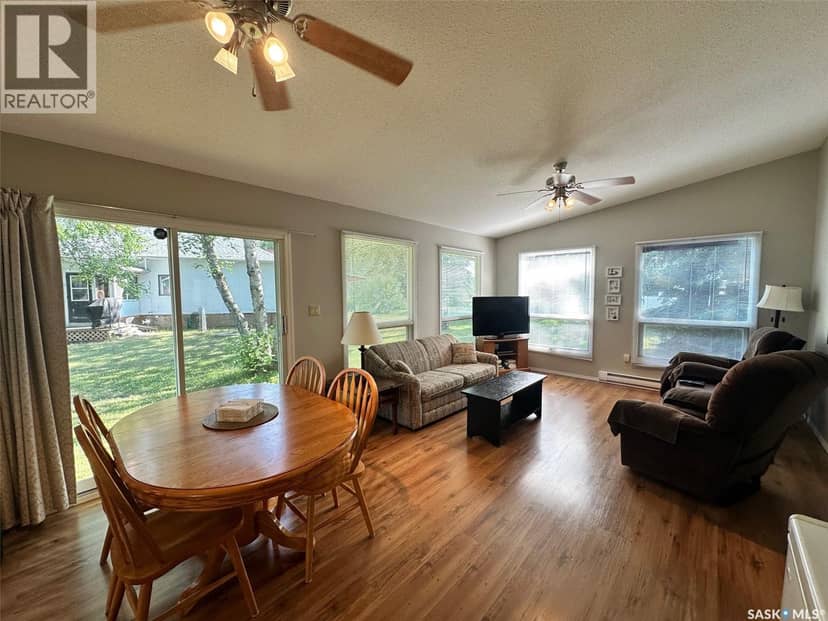 24 Ruby CRESCENT — photo 6 of 21