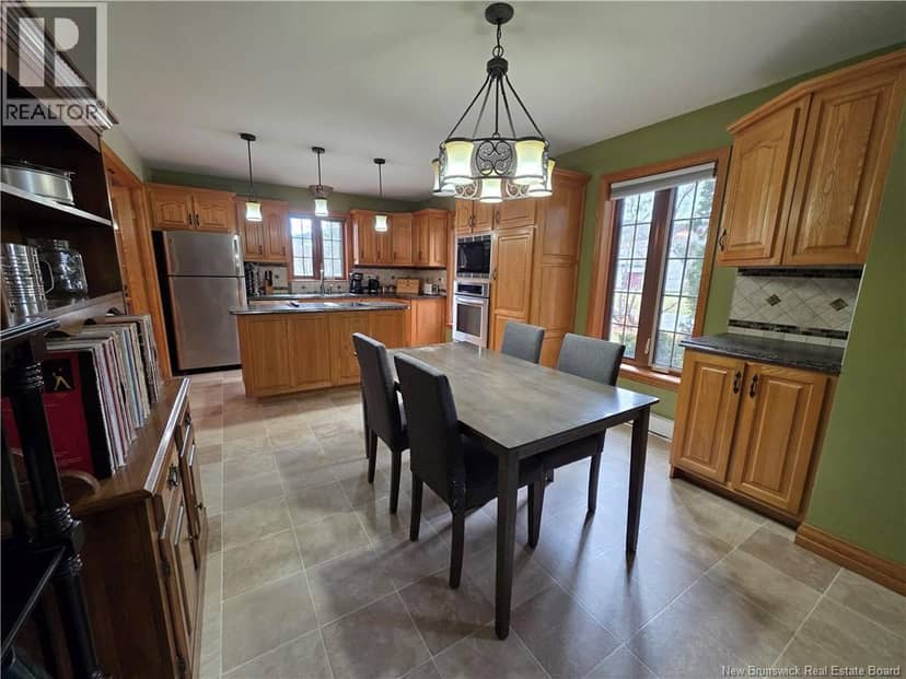 24 Paquin Street — photo 8 of 40