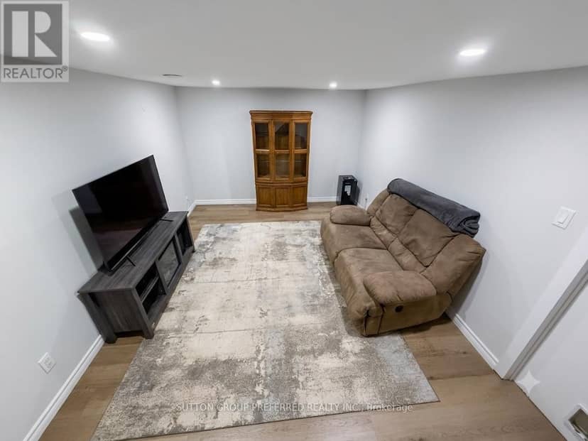 27 - 825 Dundalk Drive — photo 19 of 22