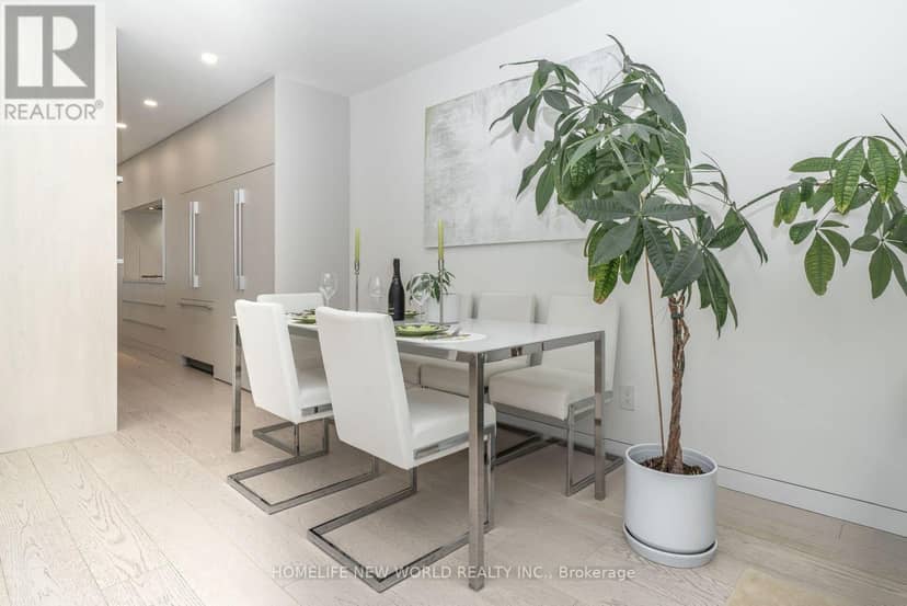 30 Carling Avenue — photo 14 of 40