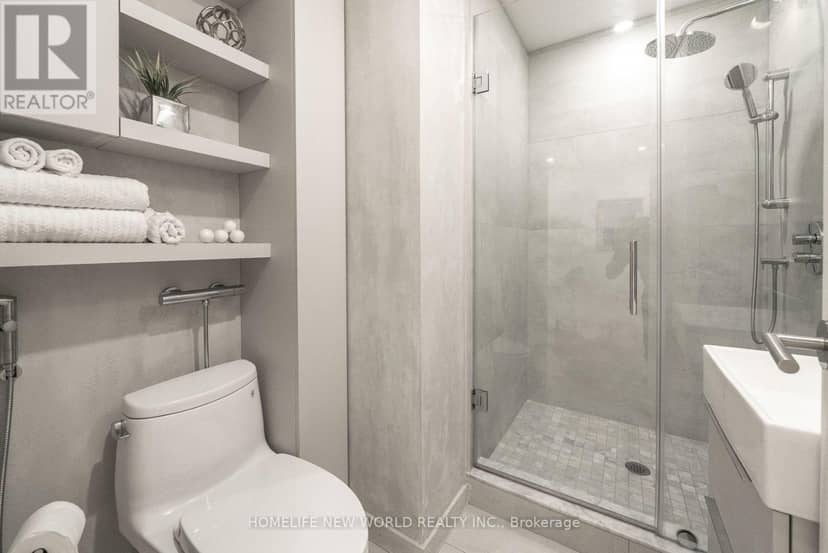 30 Carling Avenue — photo 28 of 40
