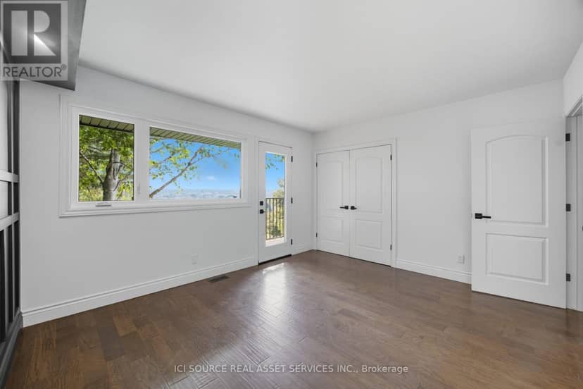 50 Oak Avenue — photo 14 of 34