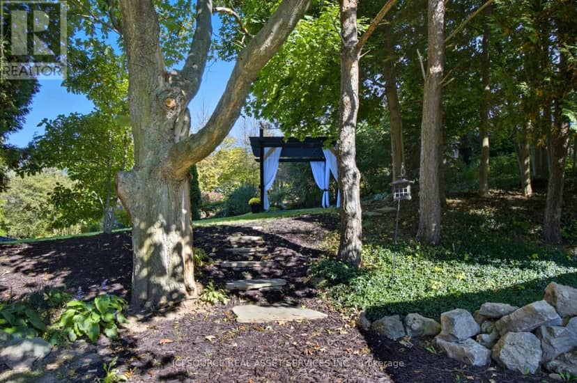 50 Oak Avenue — photo 21 of 34