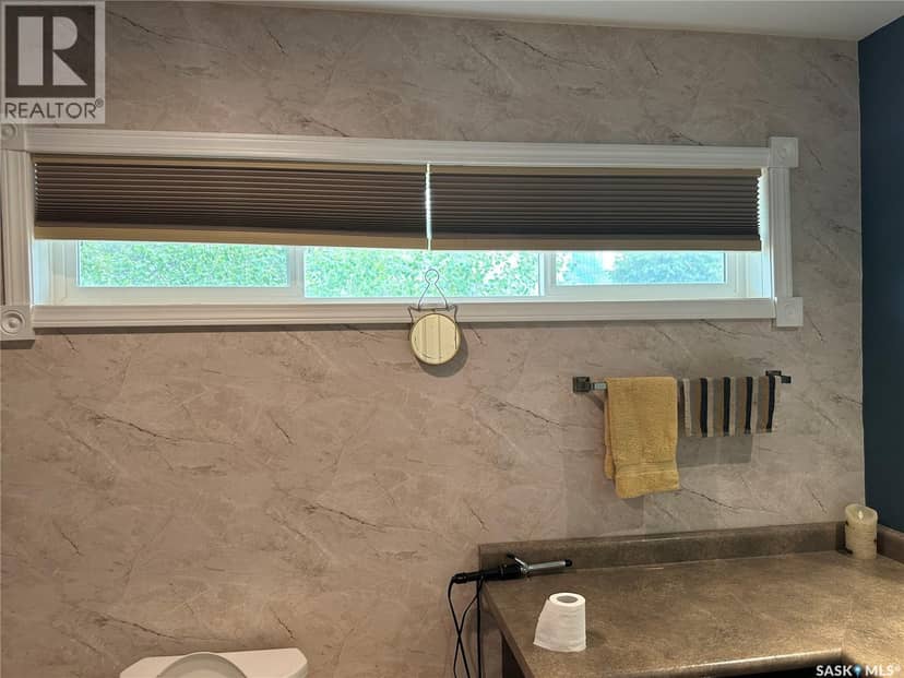 112 3rd AVENUE S — photo 22 of 40