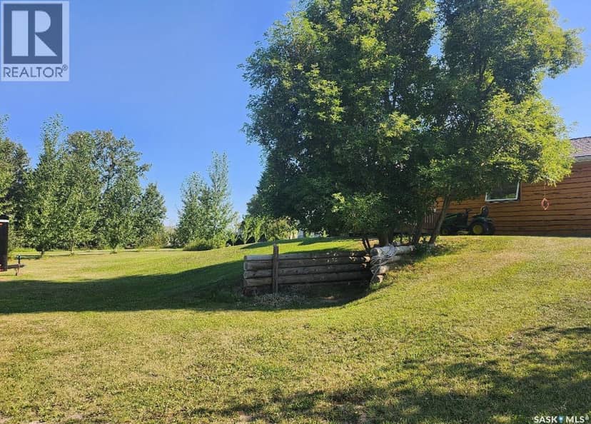 112 3rd AVENUE S, Big River, photo 3