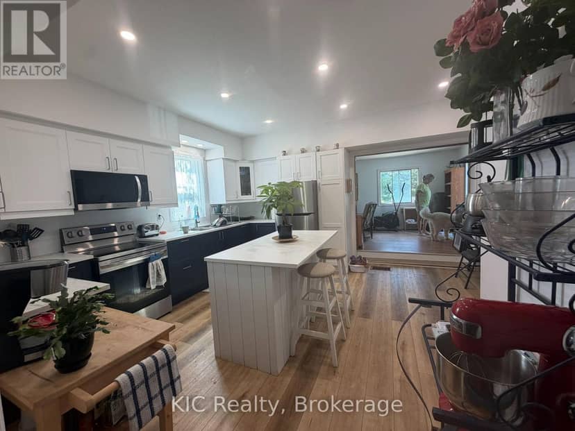 48 George Street E, Havelock-Belmont-Methuen, photo 2