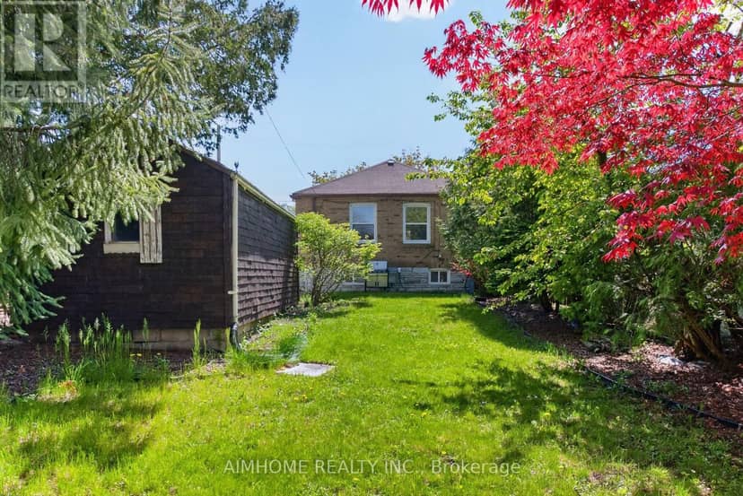140 Meighen Avenue — photo 19 of 19