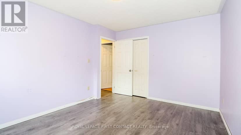 24 Howard Avenue — photo 18 of 40
