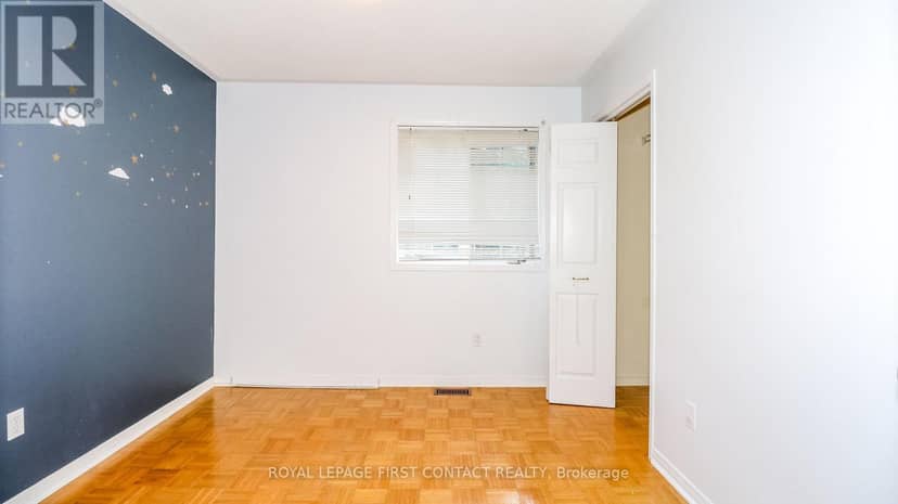 24 Howard Avenue — photo 16 of 40