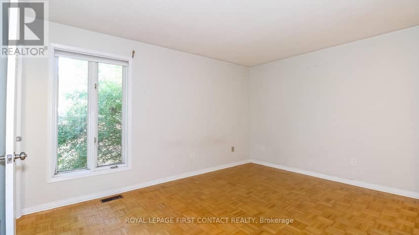 24 Howard Avenue — photo 19 of 40