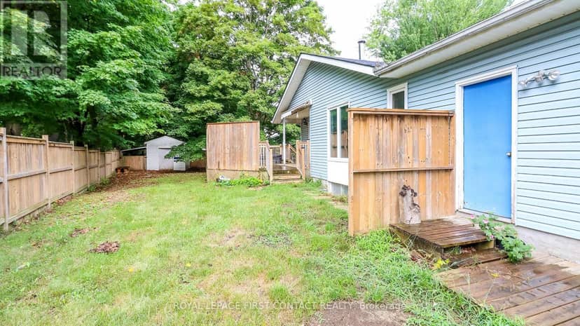 24 Howard Avenue — photo 38 of 40
