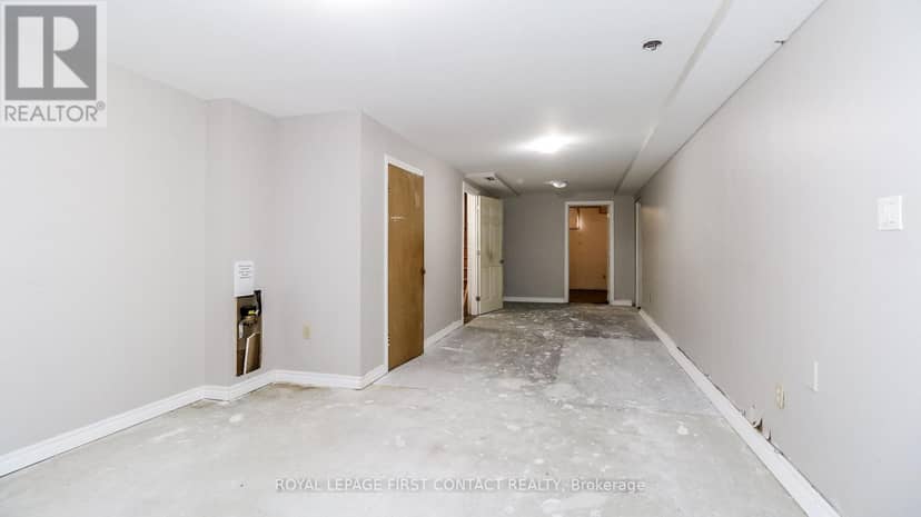 24 Howard Avenue — photo 28 of 40