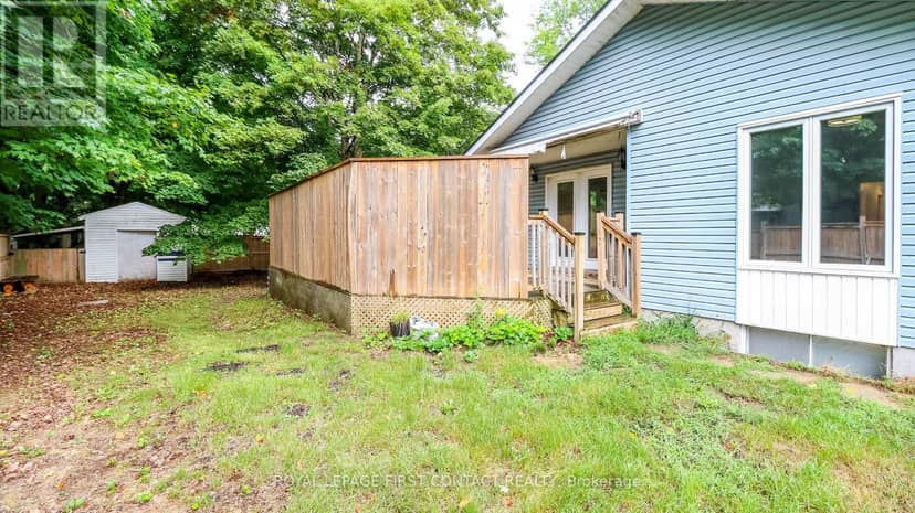 24 Howard Avenue — photo 39 of 40