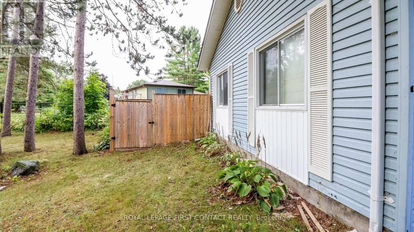 24 Howard Avenue — photo 36 of 40