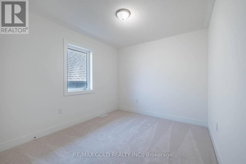 27 Mundell Road — photo 27 of 38
