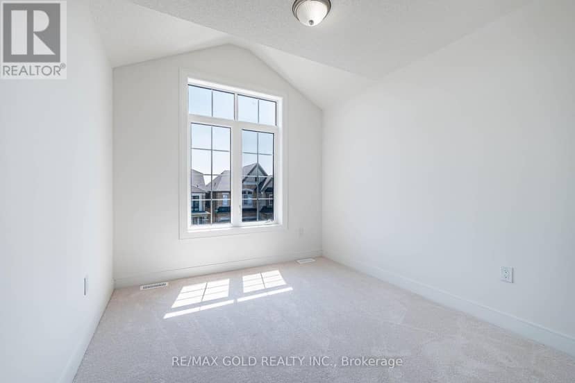 27 Mundell Road — photo 29 of 38