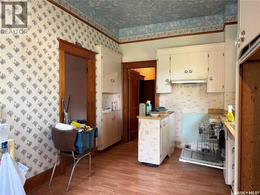 1014 Iroquois STREET W — photo 14 of 40
