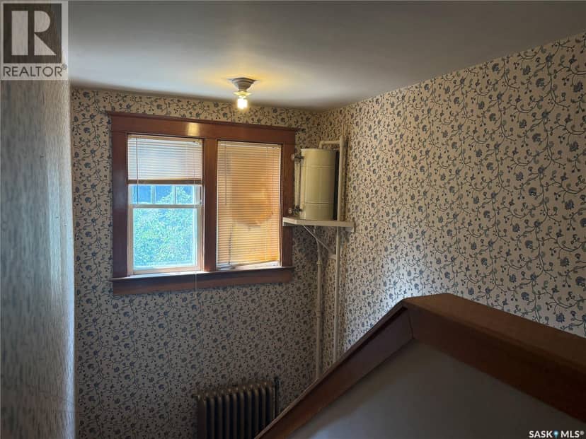 1014 Iroquois STREET W — photo 30 of 40