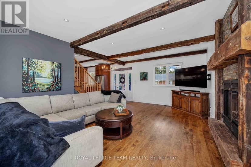 22 Centre Street — photo 12 of 40
