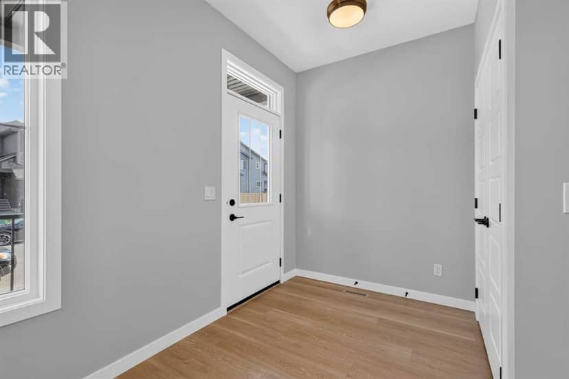 22 Chinook Winds Court SW, Airdrie, photo 4