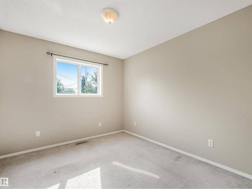 12027 105 ST NW — photo 22 of 40