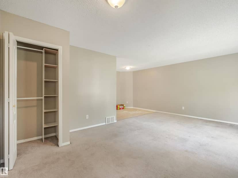 12027 105 ST NW, Edmonton, photo 3