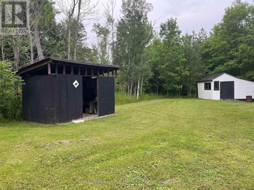 7 Nelson Clelland Road N, Magnetawan, photo 4