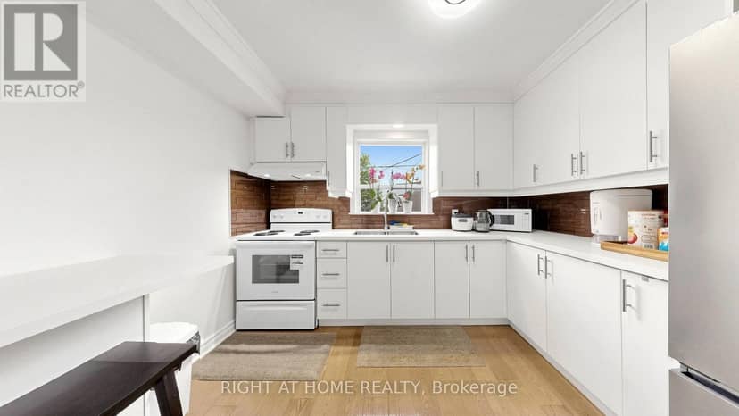 22 Brigham Court, Toronto, photo 7