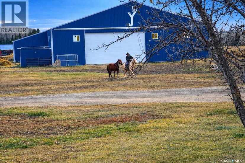 Sturgeon Valley Ranch — photo 1 of 40