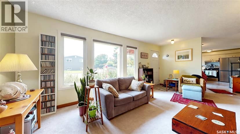 203 Pottery STREET — photo 6 of 40