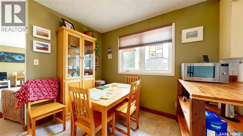 203 Pottery STREET — photo 9 of 40
