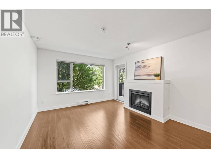 216 4728 DAWSON STREET, Burnaby, photo 5