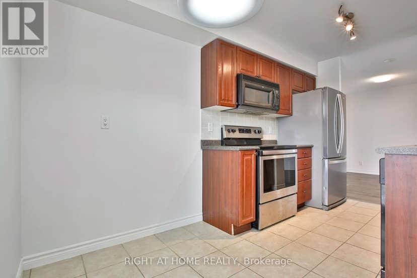 626 - 18 Mondeo Drive — photo 10 of 40